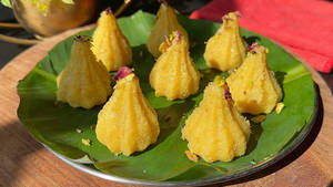 Nariyal Modak