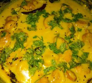 Kadi Pakoda