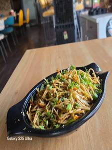 Hakka Noodles