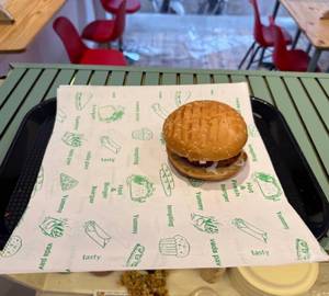 Aloo tikki burger