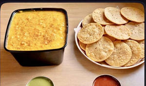Dal Pakwan Mini Party Pack