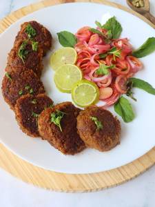 Spl Chicken Seekh Gilauti Kebab (650ml Box)