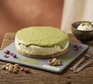 Kunfa Pistachio Pista Cheesecake Eggless