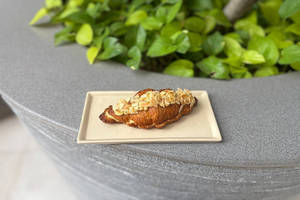 Croissant Aux Amandes