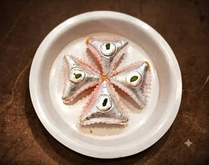Mawa Gilori [4 Pc ]