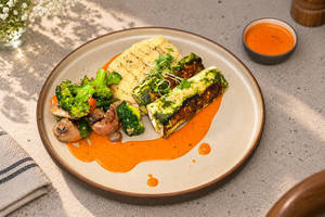 Broccoli Stuffed Cottage Cheese