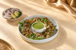 Chicken Garlic Kastoori Kebab