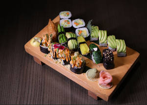 Vegetarian Sushi Sampler [ 18 Pcs ]