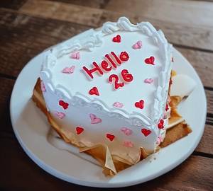 Hello Red Pink Heart Butterscotch Heart Shapa  Bento Cake