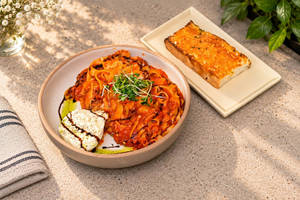 Fettuccine With Creamy Burrata & Pink Tomato Sauce