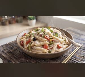 White sauce pasta
