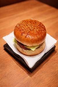 Aloo Tikki Burger