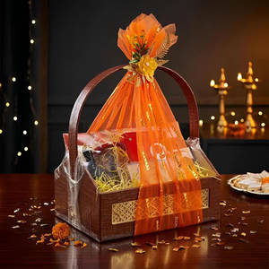 Brown Handle Mitha Namkeen Gift Hamper