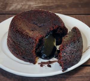 Chocolawa Cake