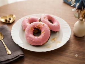 Strawberry Donut