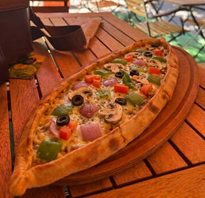 Farm Fresh Pide