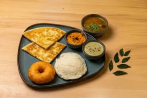 Idli + Vada + Mini Onion Uttapam