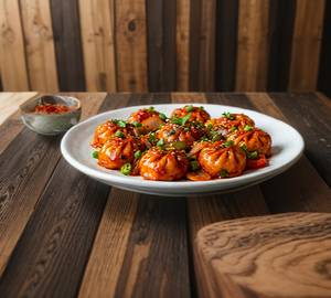 Chilli momos [8 pieces]