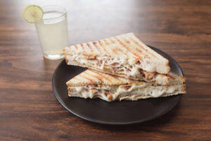 Classic Chicken Sandwich & Lime Juice