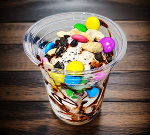 Gem's Celebration Sundae