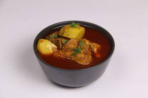 Chicken Curry With Aloo