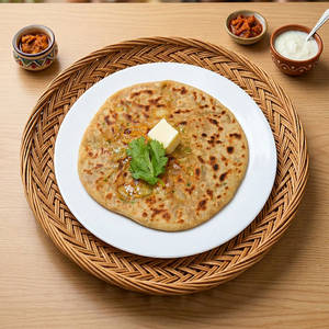 Aloo Tandoori Paratha Combo
