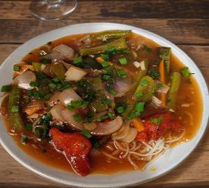 Veg Chowmein Gravy