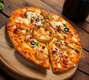 Onion cheese pizza