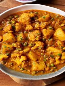 Aloo Govi Matar Masala