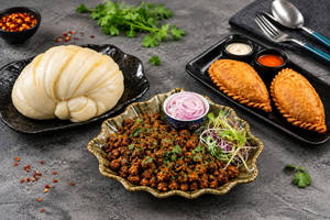 Veg Sikkimese Street Food Combo