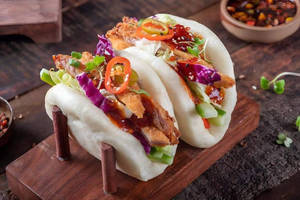 Fried Chicken Bao (3 Pcs)