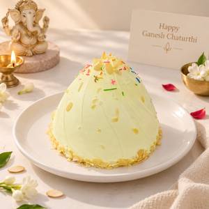 Ganpati’s Golden Pineapple Modak Cake (400 Gm)