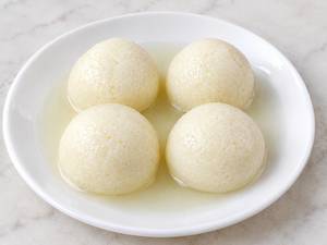 White Rasgulla