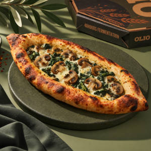 Creamy Mushroom Garlic Bread