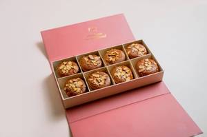 Vanilla Roasted Almond Muffin Box