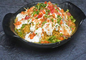 Dahi Samosa Chaat