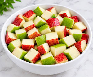Fresh Apple Cuts 250g