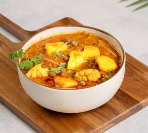 Aloo Gobi Mutter Masala