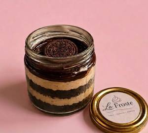 Oreo Jar Cake