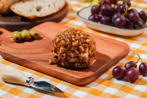 Fig And Truffle Honey Cream Cheese