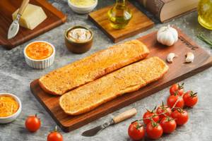 Sundried Tomato Garlic Bread