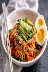 Korean Noodles (egg)
