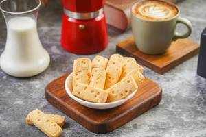 Shrewsberry Biscuits