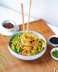Schezwan Hakka Noodles.