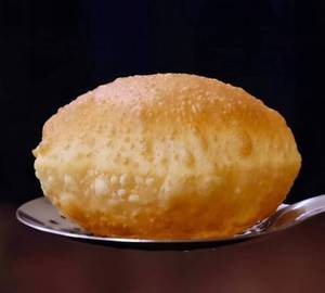 Soft Fluffy Poori