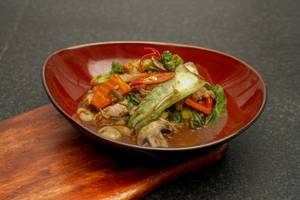 Stir Fried Chicken In A Chilli Basil Oyster Sauce