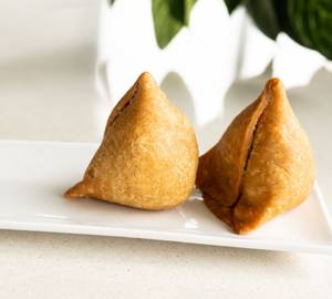 Whole Wheat Atta Samosa [2 Piece]