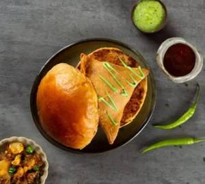 Namo Special Samosa Bun