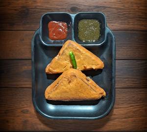 Bread Pakoda (Veg)