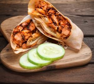 Schezwan chicken shawarma roll